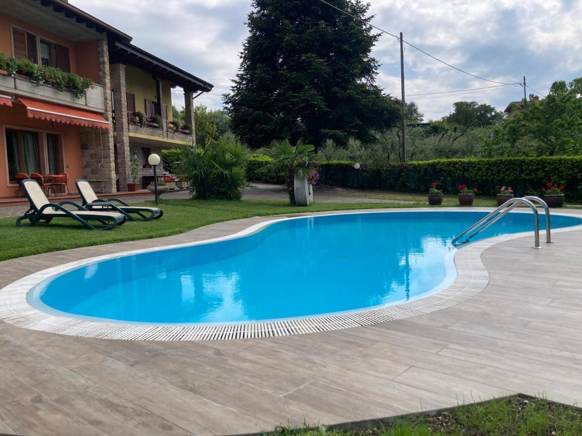 Apartments Panoramica Малчезине Екстериор снимка