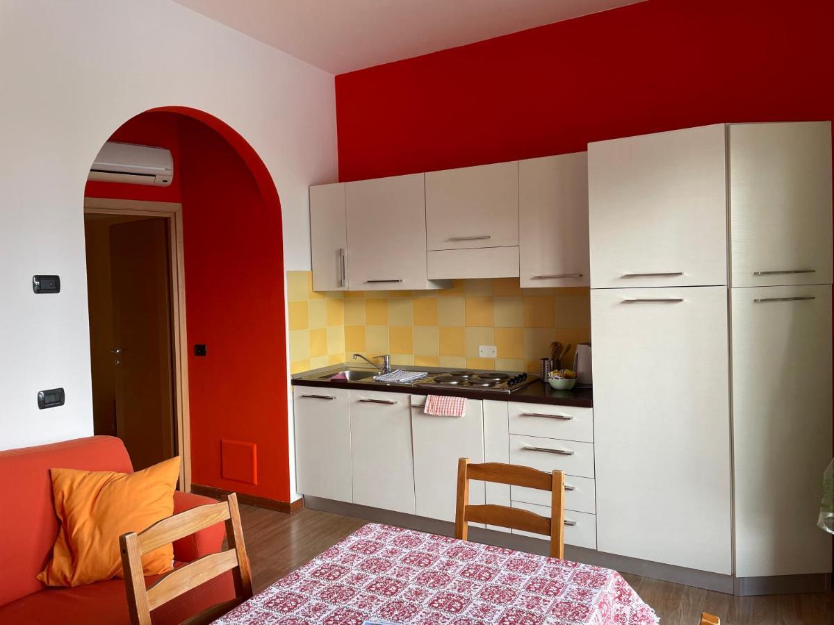 Apartments Panoramica Малчезине Екстериор снимка