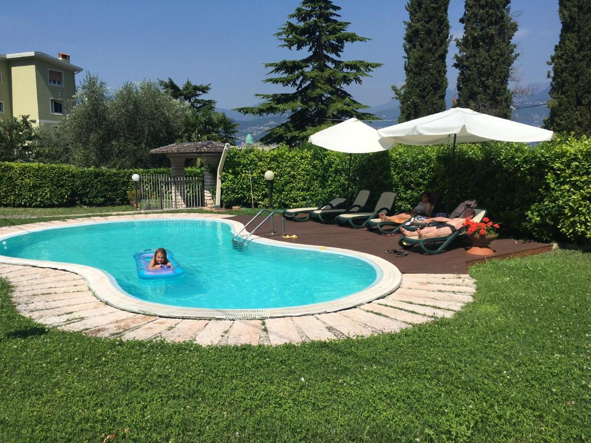 Apartments Panoramica Малчезине Екстериор снимка